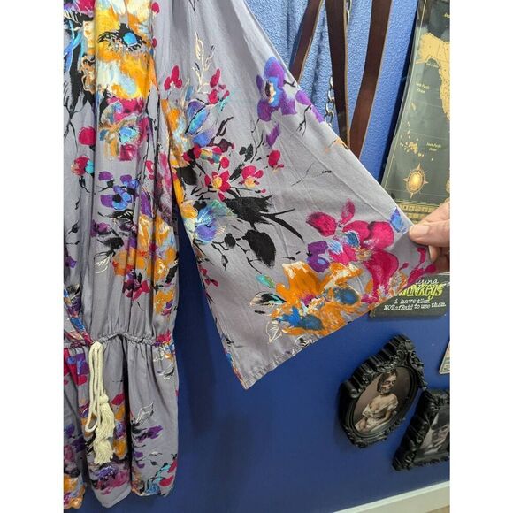 Umgee Floral Romper - BNWT - Picture 7 of 9